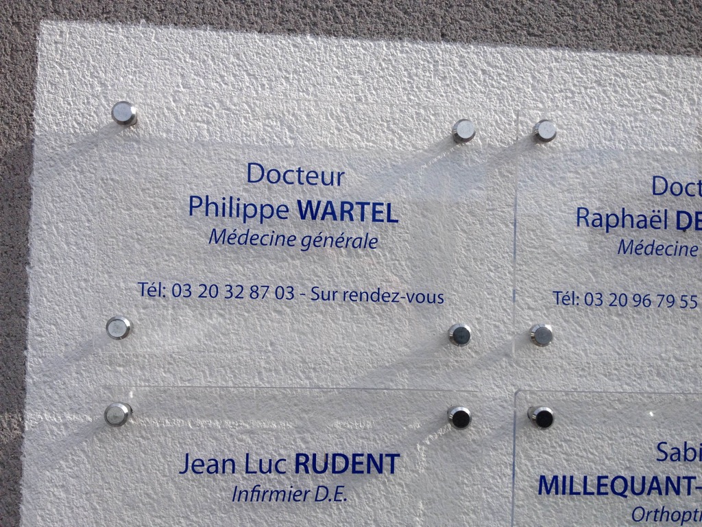 Plaques de médecin