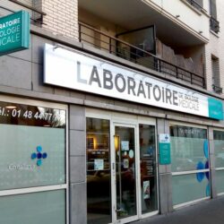 Enseigne bandeau laboratoire